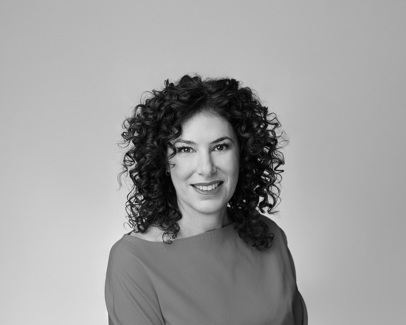Veronica Syrtash portrait